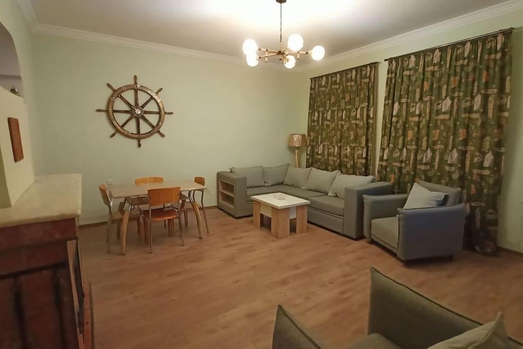 דירות טביליסי Flat 22 מראה חיצוני תמונה